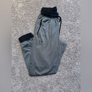 Under Armour Black and Gray Apparel